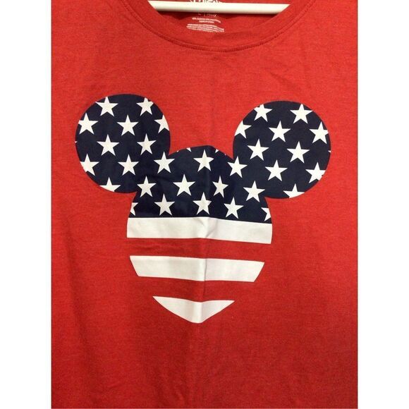 NWOT Disney Red Tee Women’s Large Crewneck - Picture 4 of 15